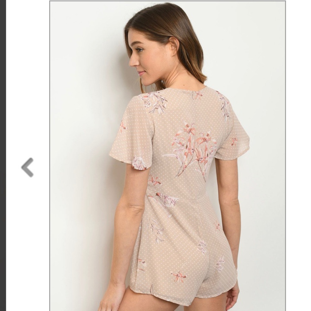 Romper - Picture 2 of 2